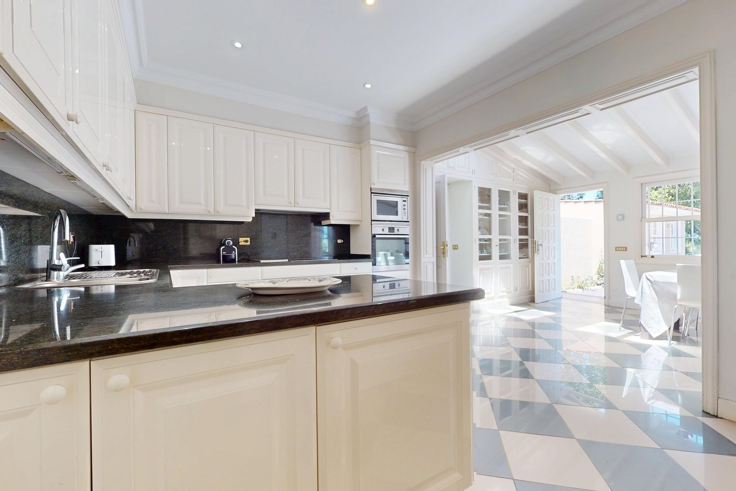 Luxury Villa with Private Garden and Sea Views